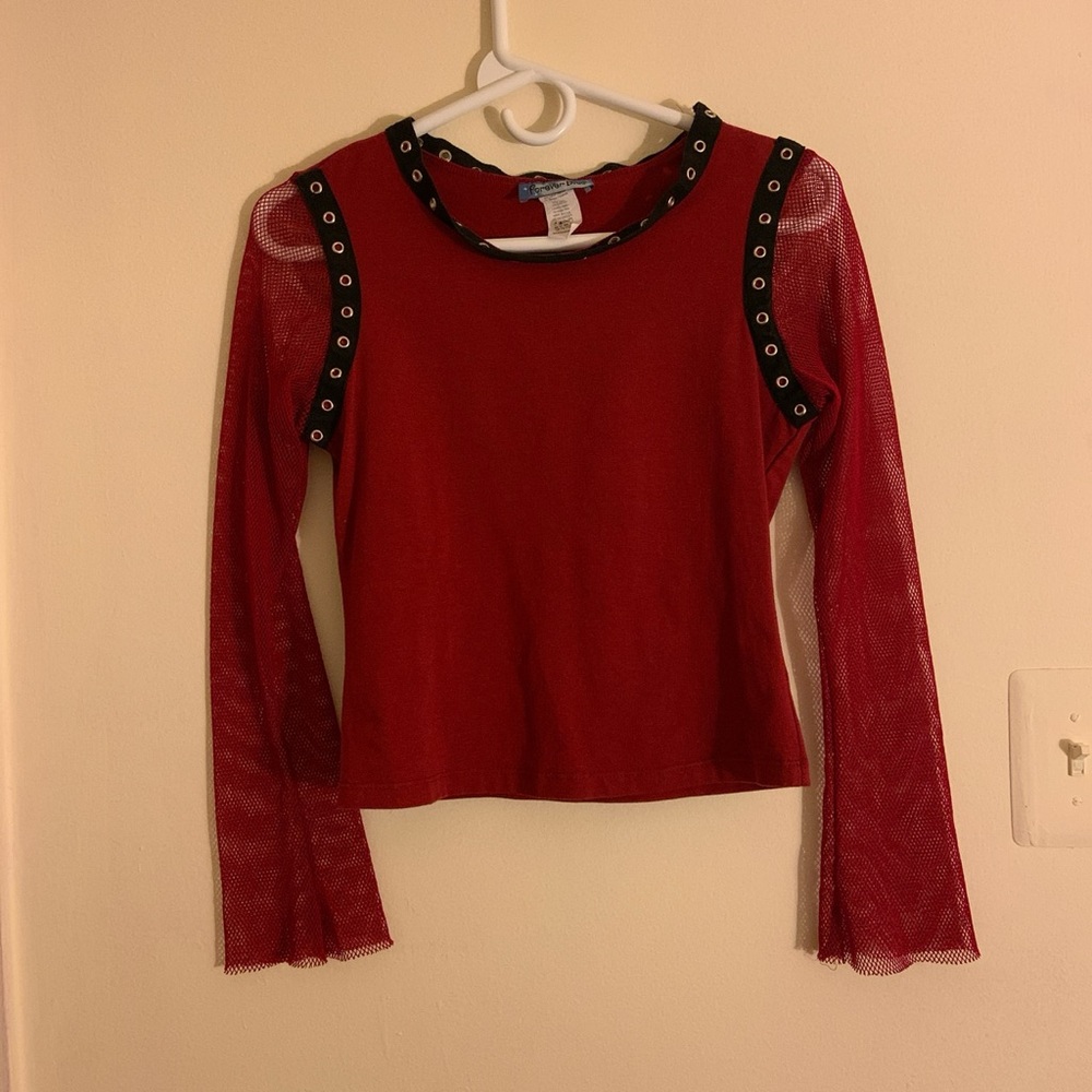 fishnet sleeves top